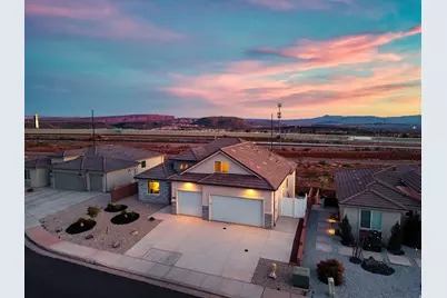 498 E Todd Pl, Washington, UT 84780 - Photo 2