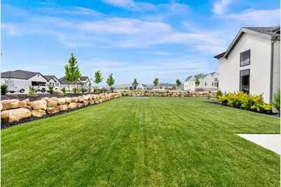 995 N Titan Dr, Lehi, UT 84043 - Photo 42