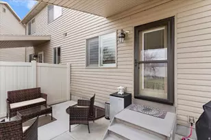 1818 W 5050 S, Roy, UT 84067 - Photo 28