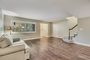 1740 E 4900 S, Holladay, UT 84117 - Photo 4