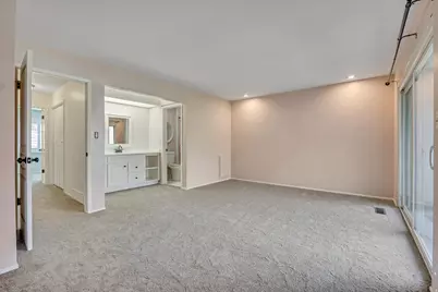 1740 E 4900 S #49, Holladay, UT 84117 - Photo 14