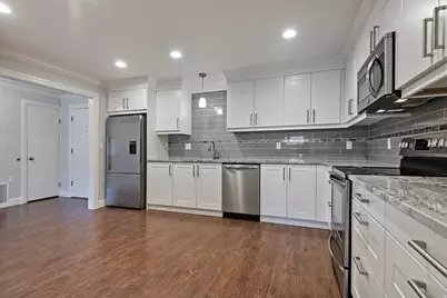 2718 S Highland Dr #2, Salt Lake City, UT 84106 - Photo 6