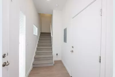 66 E 200 S #108, Clearfield, UT 84015 - Photo 4