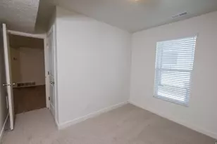 66 E 200 S, Clearfield, UT 84015 - Photo 12