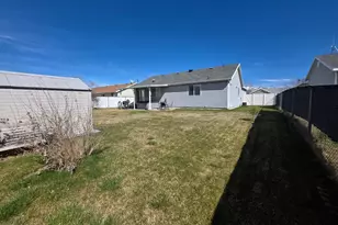 5331 S 4150 W, Roy, UT 84067 - Photo 16