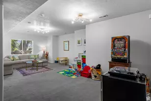 2016 E Graystone Ln S, Draper, UT 84020 - Photo 32