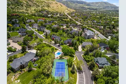 2016 E Graystone Ln S, Draper, UT 84020 - Photo 6