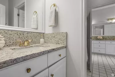 2016 E Graystone Ln S, Draper, UT 84020 - Photo 26