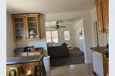 664 E Center St, Logan, UT 84321 - Photo 14