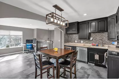 4746 W Roundtable Rd S, West Valley, UT 84120 - Photo 10