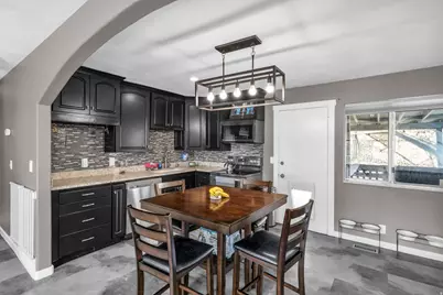 4746 W Roundtable Rd S, West Valley, UT 84120 - Photo 8