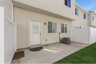 2270 W 2650 S #136, West Haven, UT 84401 - Photo 22