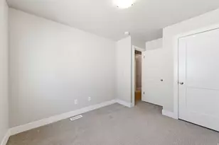 2270 W 2650 S, West Haven, UT 84401 - Photo 22