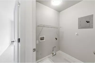 2270 W 2650 S #136, West Haven, UT 84401 - Photo 16