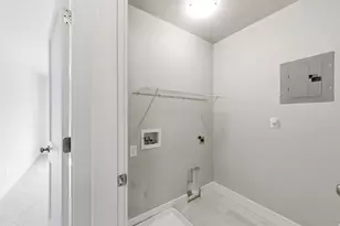 2270 W 2650 S, West Haven, UT 84401 - Photo 16