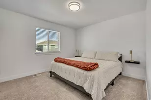 3788 W Tottori Dune Dr, South Jordan, UT 84009 - Photo 20