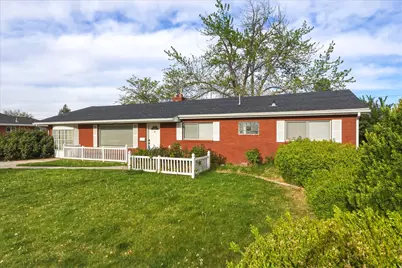 376 S 400 E, Orem, UT 84097 - Photo 2
