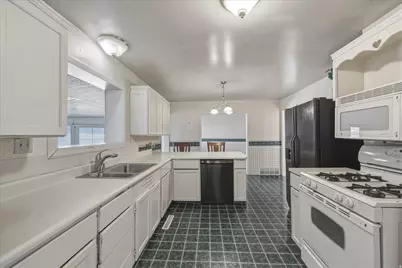 376 S 400 E, Orem, UT 84097 - Photo 10
