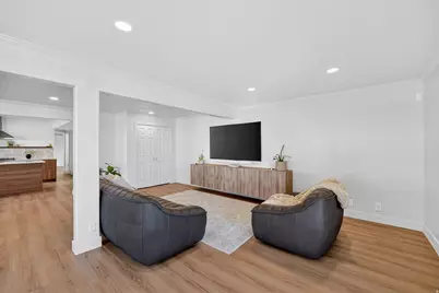 1202 E Mutton Hollow Rd, Kaysville, UT 84037 - Photo 2