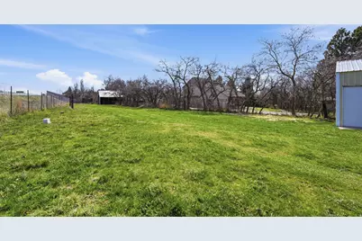 1202 E Mutton Hollow Rd, Kaysville, UT 84037 - Photo 30