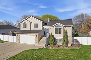 257 S 950 W, Layton, UT 84041 - Photo 4