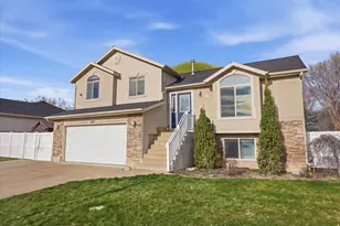 257 S 950 W, Layton, UT 84041 - Photo 2