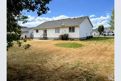 1245 W 1000 S, Payson, UT 84651 - Photo 2