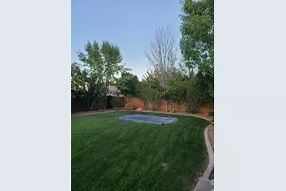 211 E Swallowtail Ln, Washington, UT 84780 - Photo 34