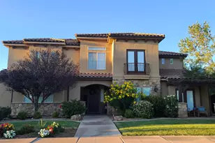 211 E Swallowtail Ln, Washington, UT 84780 - Photo 1