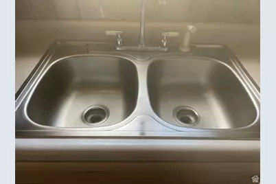 280 W 500 S, Price, UT 84501 - Photo 8