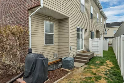 269 W Apple Cross Way S, Murray, UT 84107 - Photo 22