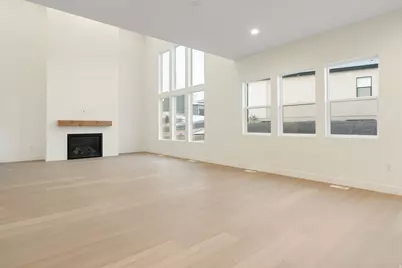 447 N Pinnacle Ln #25, Saratoga Springs, UT 84045 - Photo 2