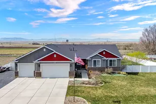 3056 S 1450 W, Perry, UT 84302 - Photo 1