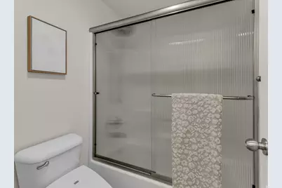 2158 E Bald Eagle Ct S, Draper (UT Cnty), UT 84020 - Photo 38