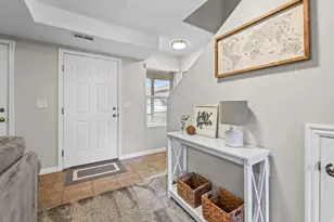 2464 N Charleston Ave, Harrisville, UT 84414 - Photo 2