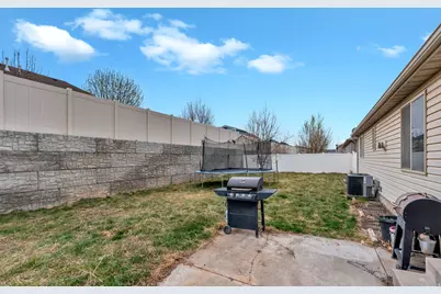 1336 N 100 E, Nephi, UT 84648 - Photo 24