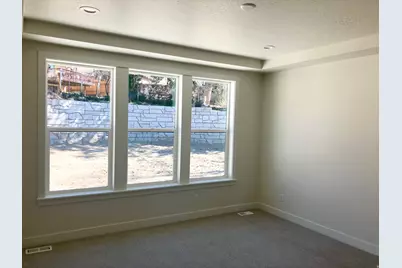 2053 S 350 E #7, Bountiful, UT 84010 - Photo 6