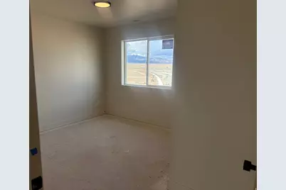 653 E Ryegrass Dr #305, Eagle Mountain, UT 84005 - Photo 12