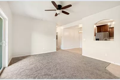 203 E Jordan Ridge Blvd #207, Saratoga Springs, UT 84045 - Photo 2