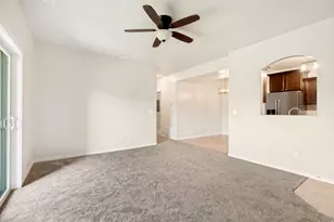 203 E Jordan Ridge Blvd, Saratoga Springs, UT 84045 - Photo 2