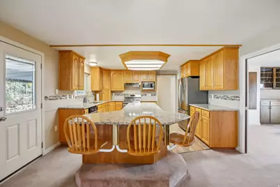 1336 W 4000 N, Pleasant View, UT 84414 - Photo 4