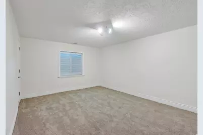 4568 W Temple Shadows Dr, Cedar Hills, UT 84062 - Photo 32