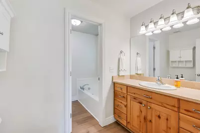 4568 W Temple Shadows Dr, Cedar Hills, UT 84062 - Photo 16