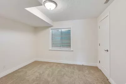 4568 W Temple Shadows Dr, Cedar Hills, UT 84062 - Photo 28