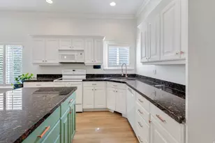 4568 W Temple Shadows Dr, Cedar Hills, UT 84062 - Photo 8