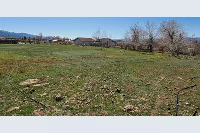 590 E 200 S, Mount Pleasant, UT 84647 - Photo 18