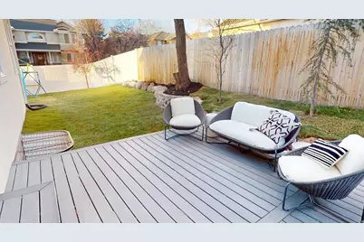 11779 S Windcroft Ct E, Sandy, UT 84092 - Photo 12