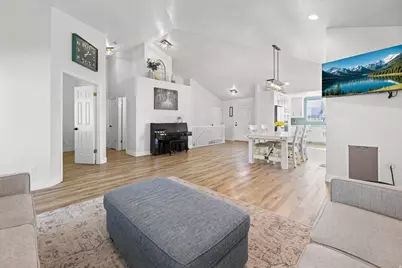 3974 W Dunkeld St, South Jordan, UT 84009 - Photo 8