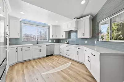 3974 W Dunkeld St, South Jordan, UT 84009 - Photo 2