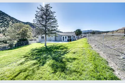 8088 W Canyon Rd, Herriman, UT 84096 - Photo 36